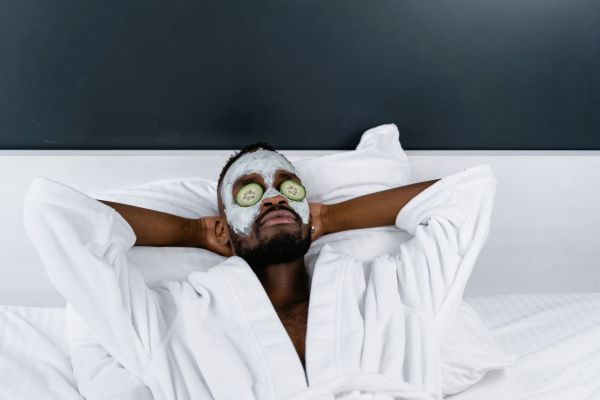 Routine skincare pour homme : conseils pour réussir