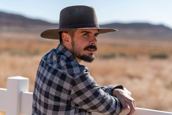 Chemises western pour homme : comment les choisir et les porter ?
